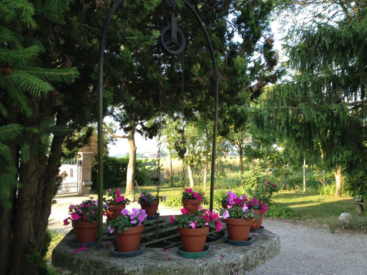 Hotel Borgo Tarapino à Ferrare Extérieur photo