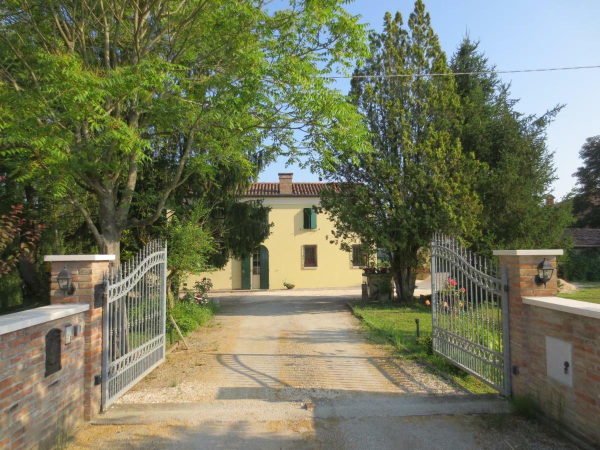 Hotel Borgo Tarapino à Ferrare Extérieur photo